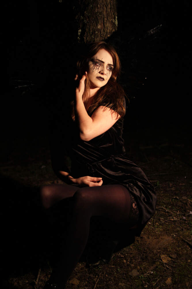 Black color palette photo set