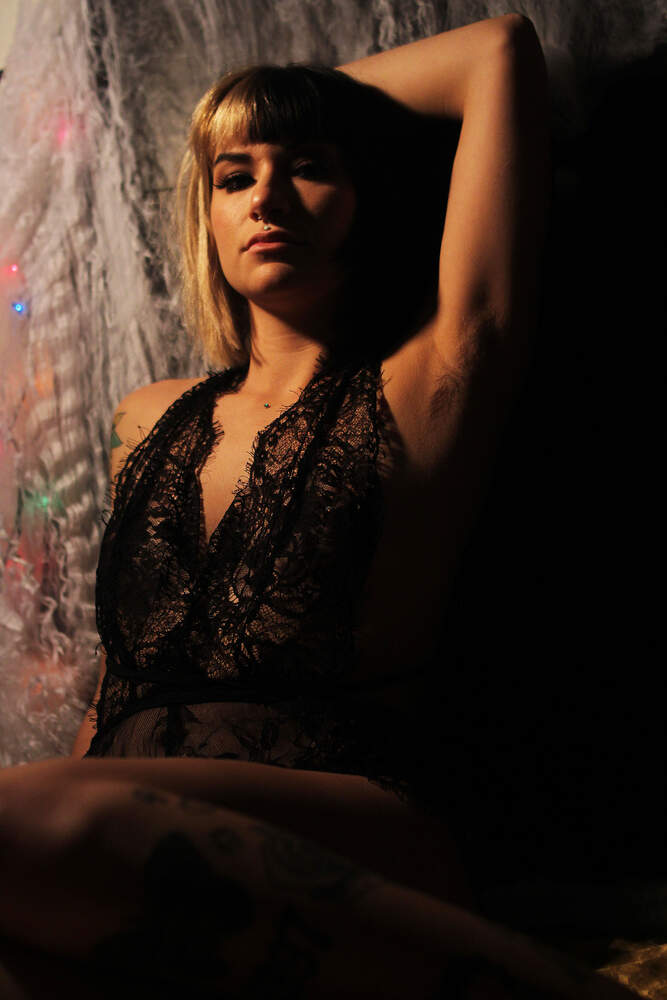 Christmas Dark Boudoir photo set