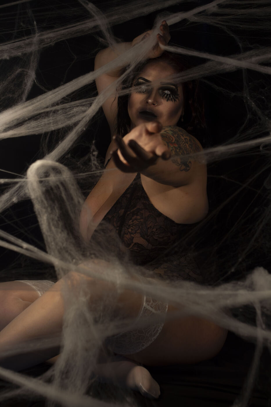 Spider Queen boudoir photo set