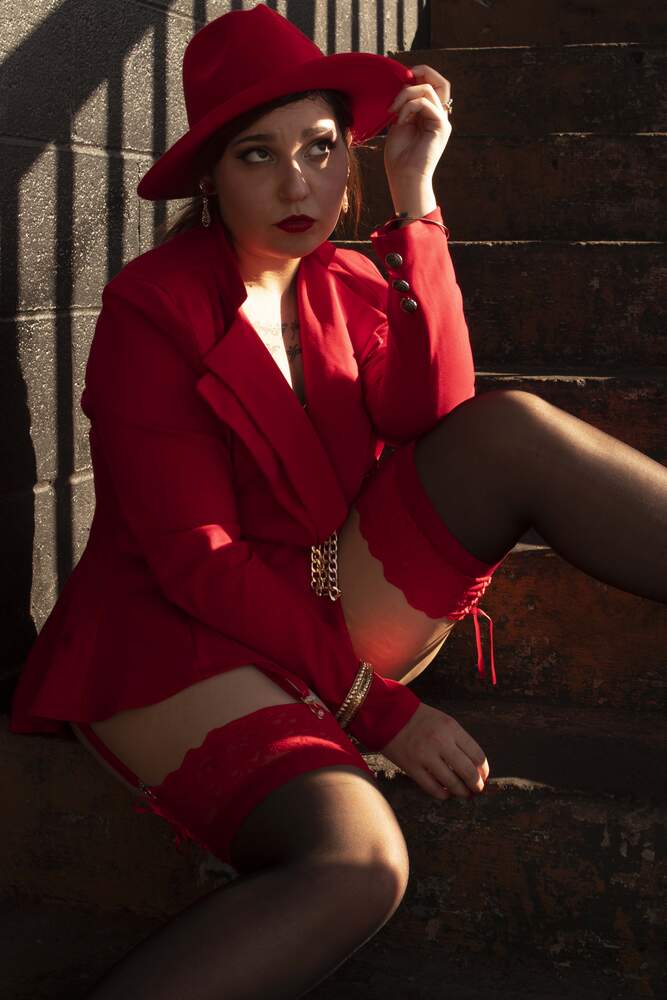 Summer Heat boudoir photo set