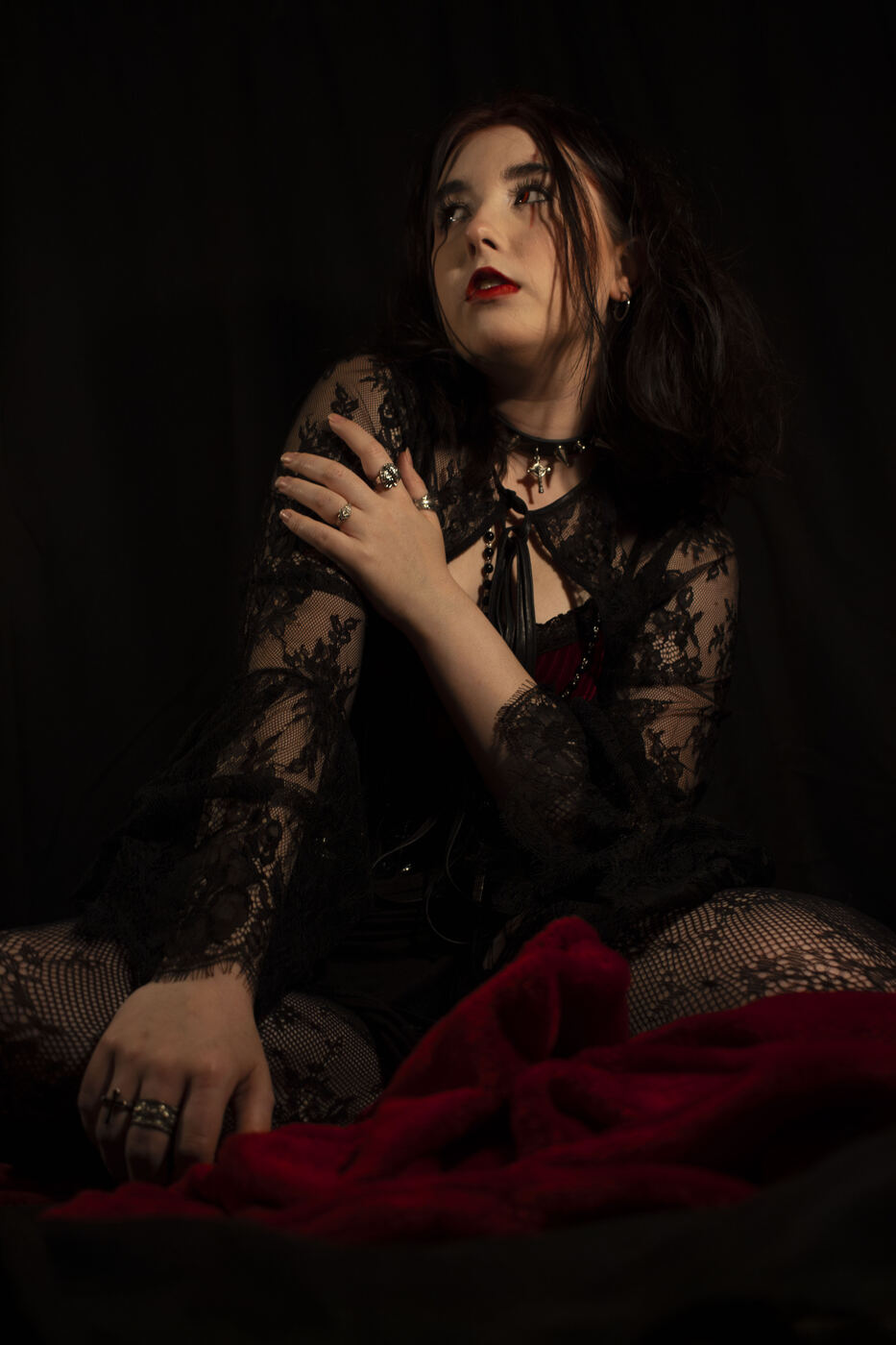 Vampire fantasy photo set