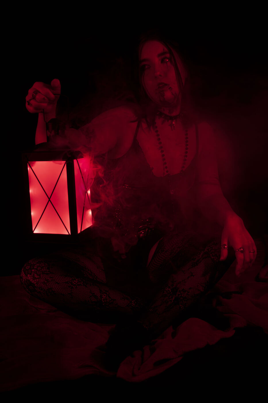Vampire fantasy photo set